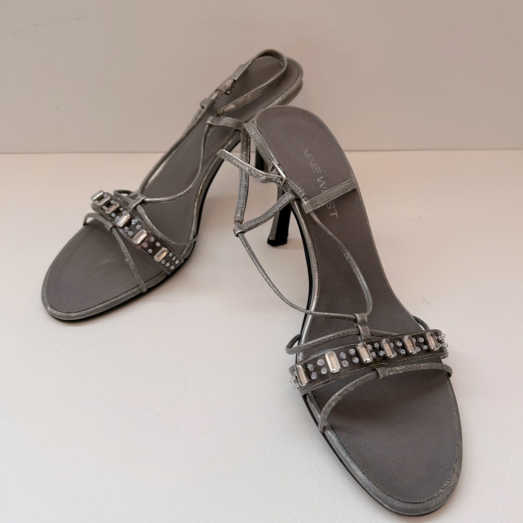 Nine West Dressy Strappy Sandal In Silver/Gunmetal W/ Rhinestones - Never Worn